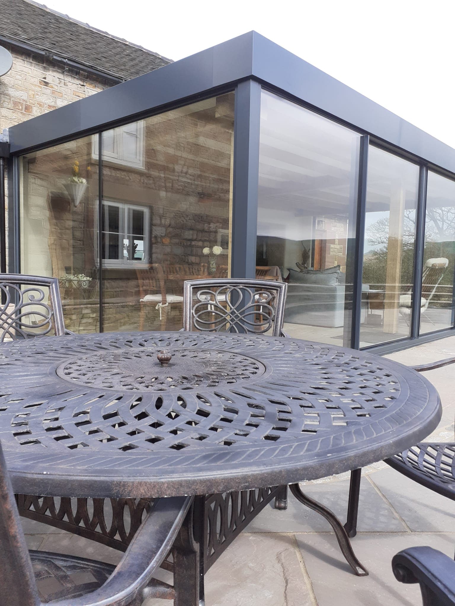Glass Box Extension