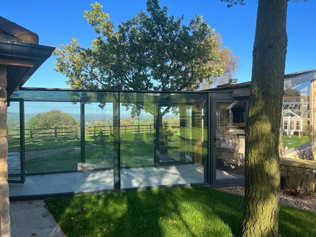 Glass Link